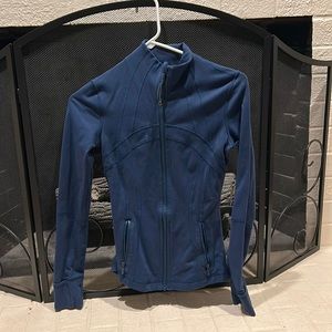 lululemon define jacket size 2